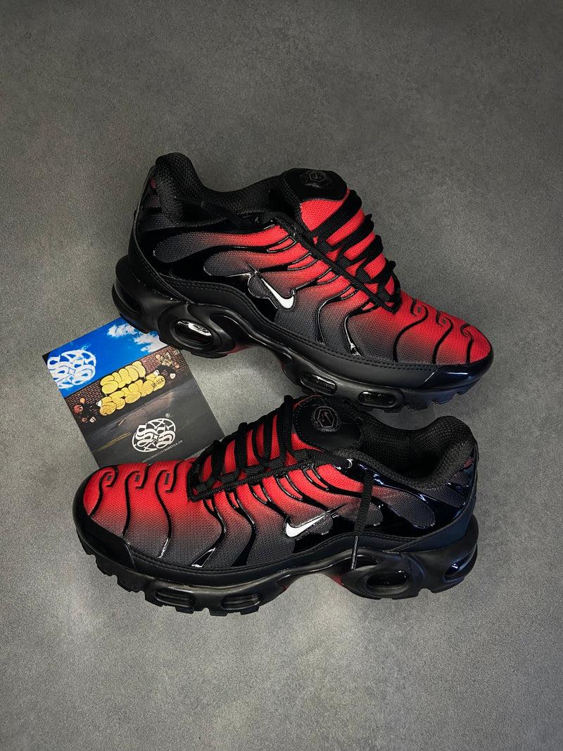 Air max Plus TN 1 “DEADPOOL”- Tamanho 41.