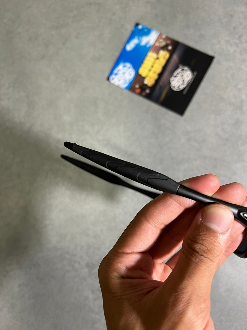 Óculos Oakley Splice “LENTE PRETA” (ACOMPANHA CAIXA OAKLEY)