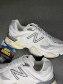 New Balance “9060” - Tamanho 37.