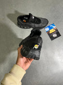 Air max DN “B&W” - Tamanho 38.