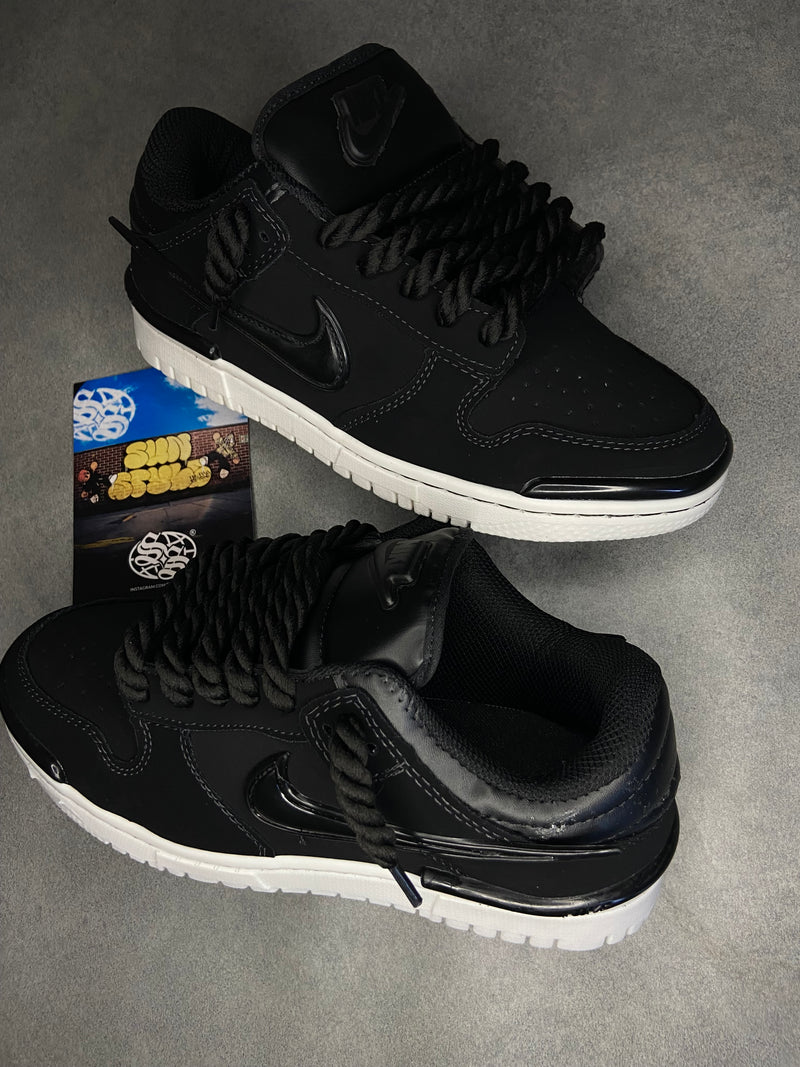 Nike Dunk Twist “Camurça Black” - Tamanho 39.