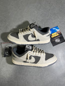 Dunk Low Pro SB - Tamanho 40. (ACOMPANHA +1 CADARÇO)