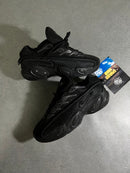 NOCTA X NIKE GLIDE - Tamanho 42.