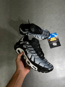 Air max Plus TN 1 “B&WHITE”- Tamanho 38.