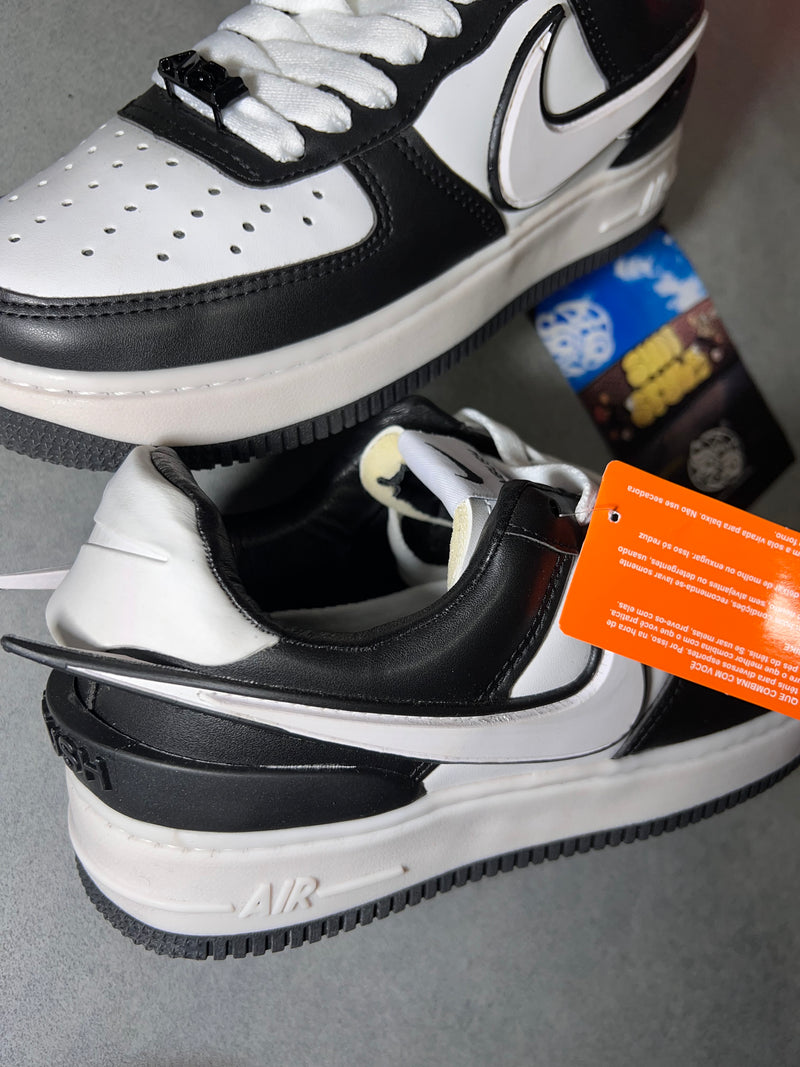 Ambush x Nike Air Force 1 Low
 - Tamanho 39/ 43.