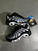 Air max Plus TN 1 “B&WHITE”- Tamanho 38.